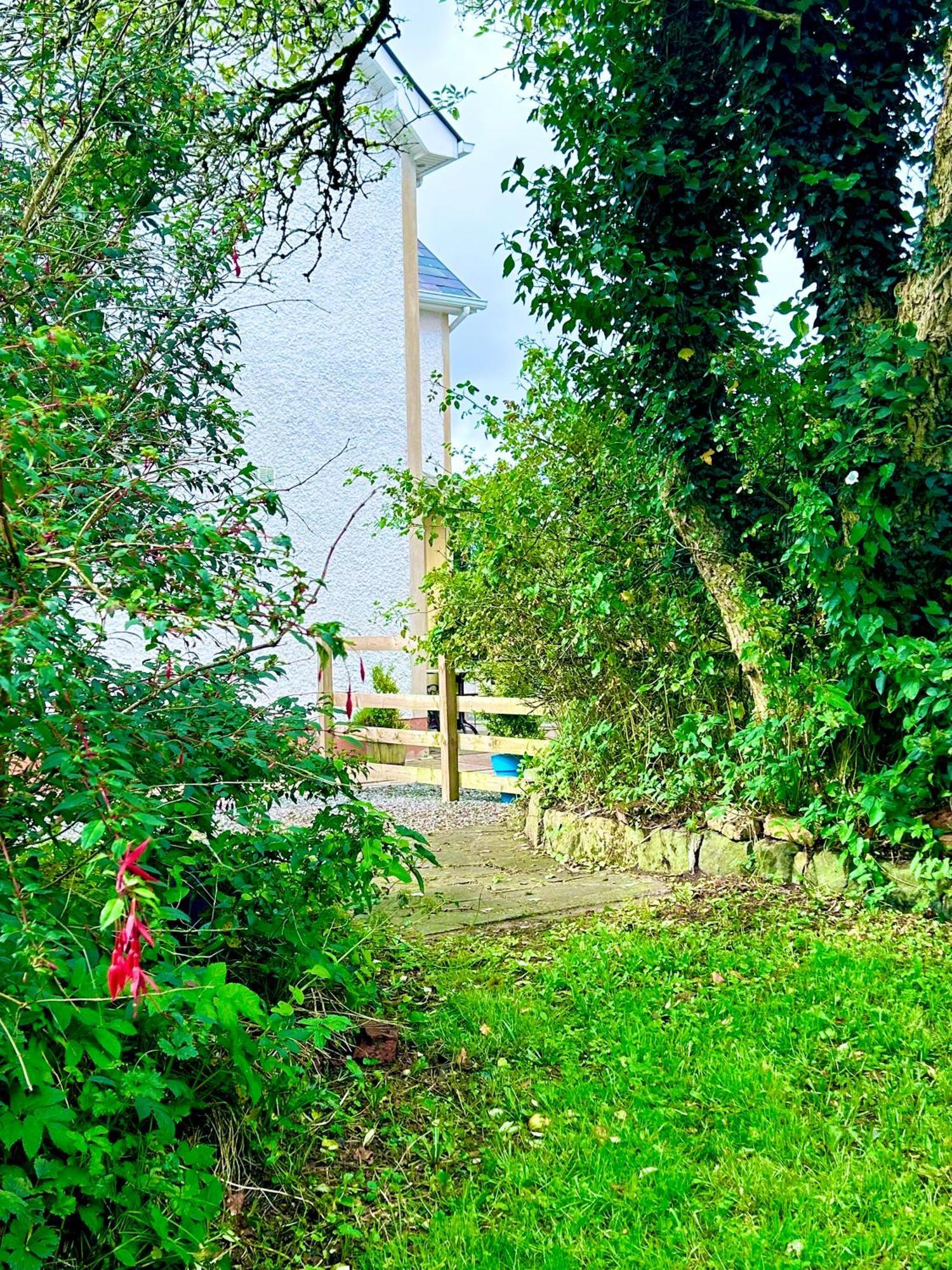 Villa Lime Tree House Maguires Bridge Esterno foto